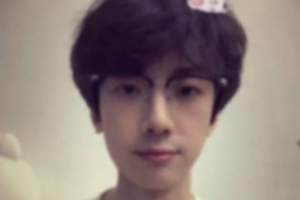 Baolan发布整活视频：曾经的心掏空给你，现在已经冷冰冰